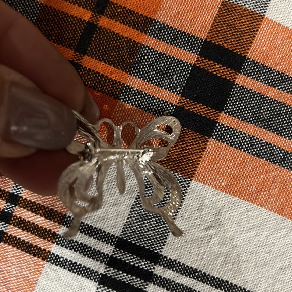 Pin - Picture 2 of 2